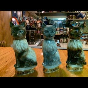 ‘The Cats’, Jim Beam vintage bottles. Full set.
